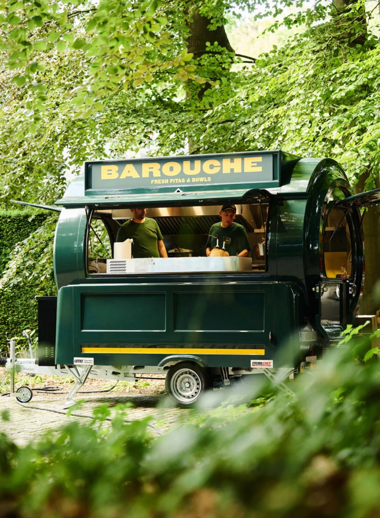 Barouche foodtruck at an event
