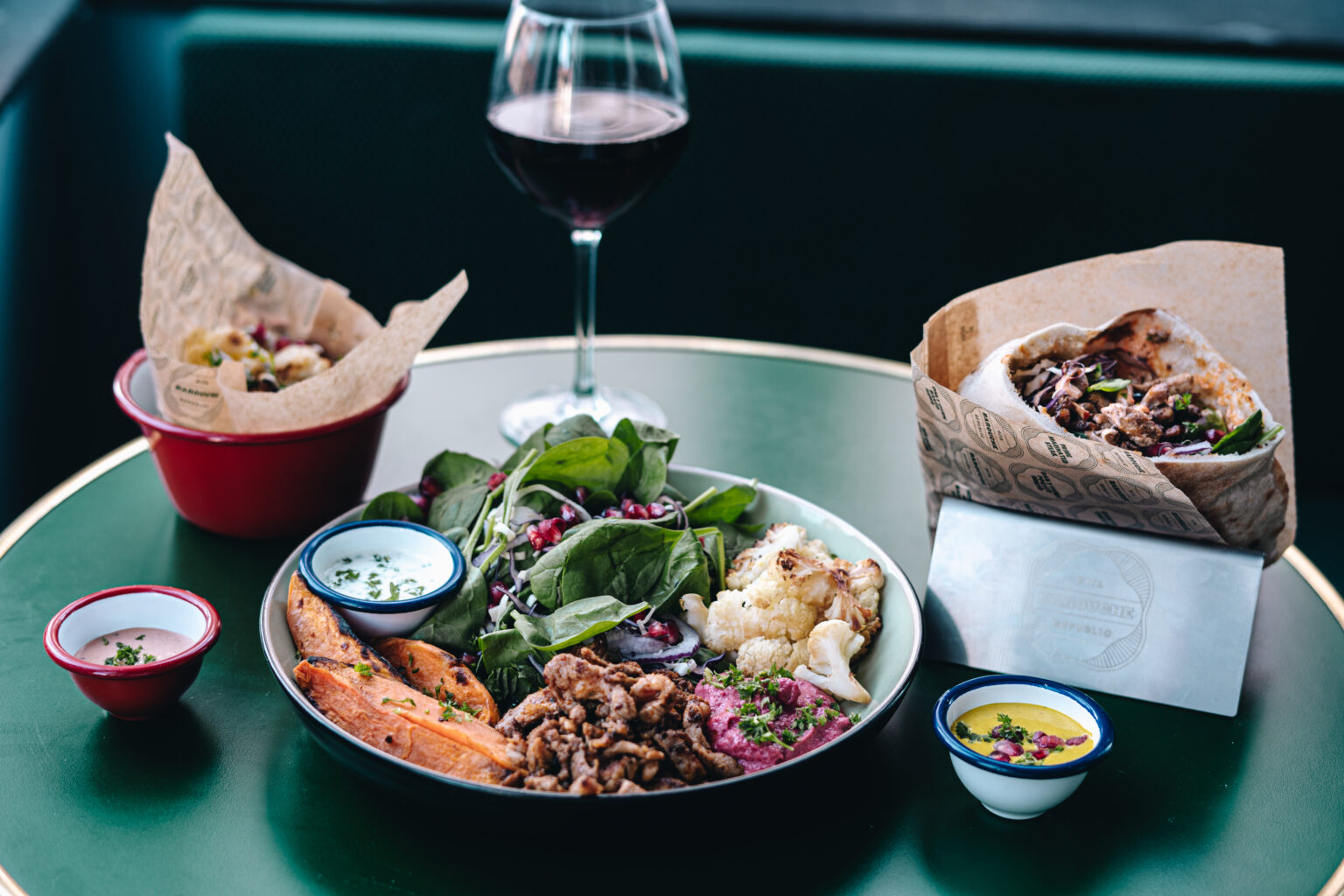 About Barouche Barouche